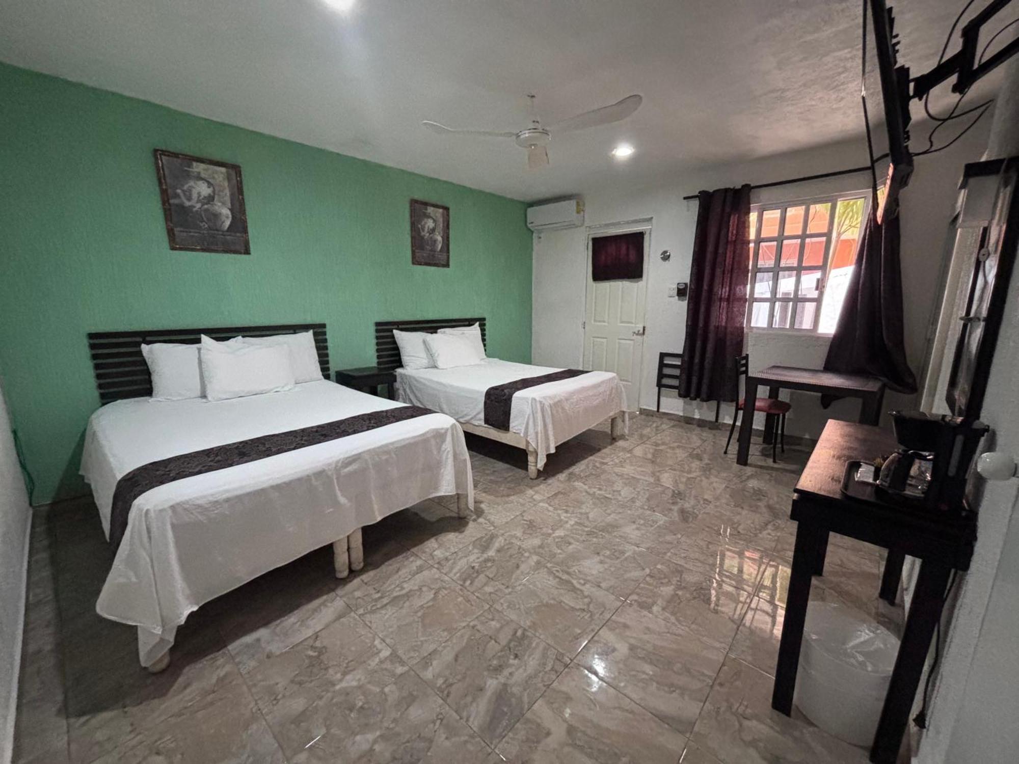 Hotel Posada Mercy Rio Lagartos Bagian luar foto